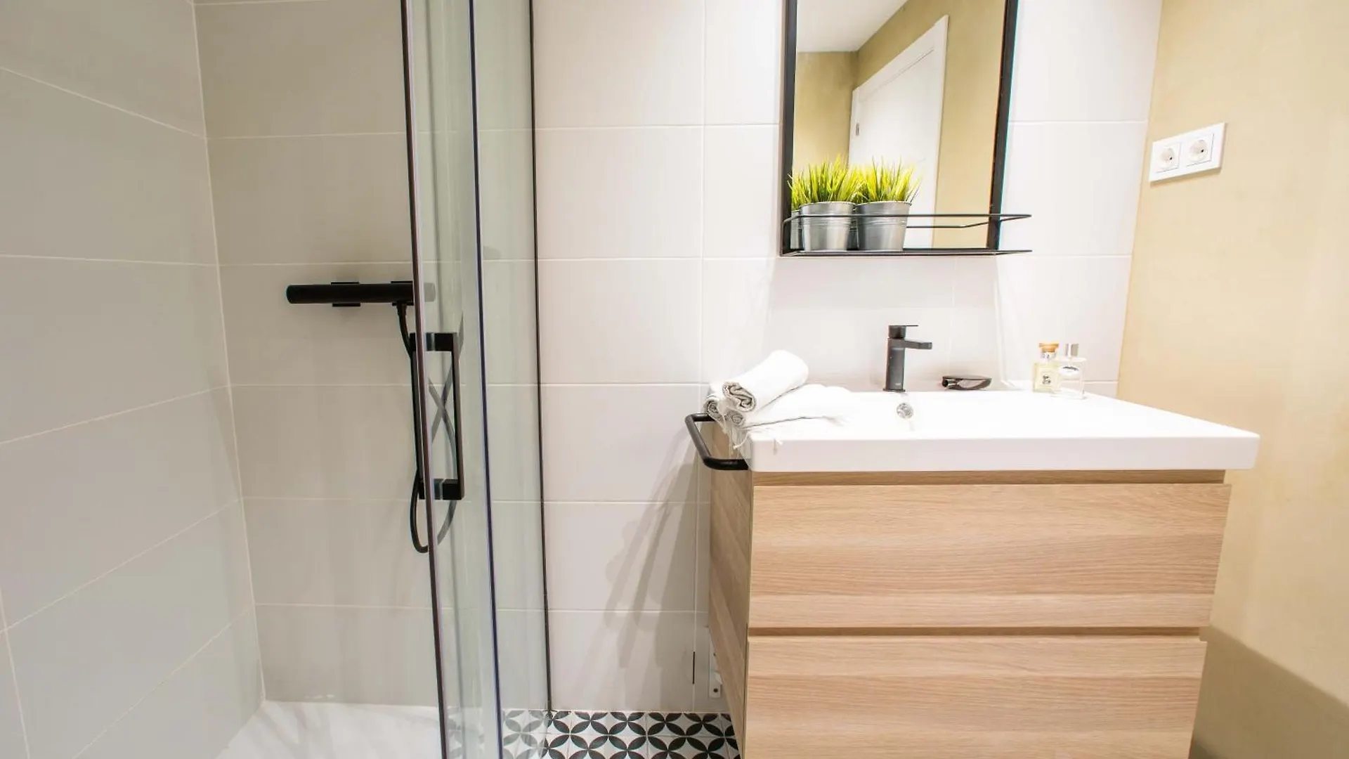 Barcelona Touch Apartments L’Hospitalet de Llobregat 0*,  Hiszpania