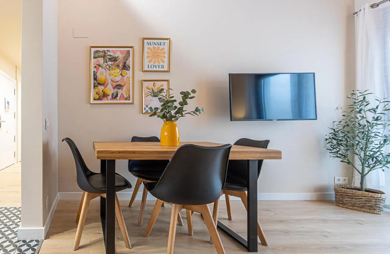 Barcelona Touch Apartments L’Hospitalet de Llobregat 0*,